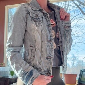 Abercrombie & Fitch Light Wash Denim Jacket Size Medium